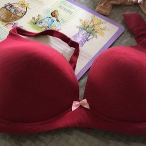 Victoria’s Secret bra 40d